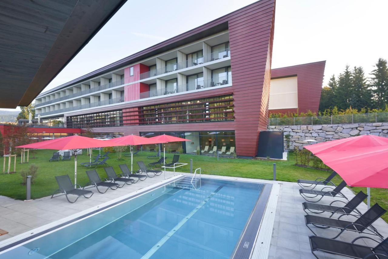Spa Hotel Bruendl บาด ลีออนเฟลเดน ภายนอก รูปภาพ